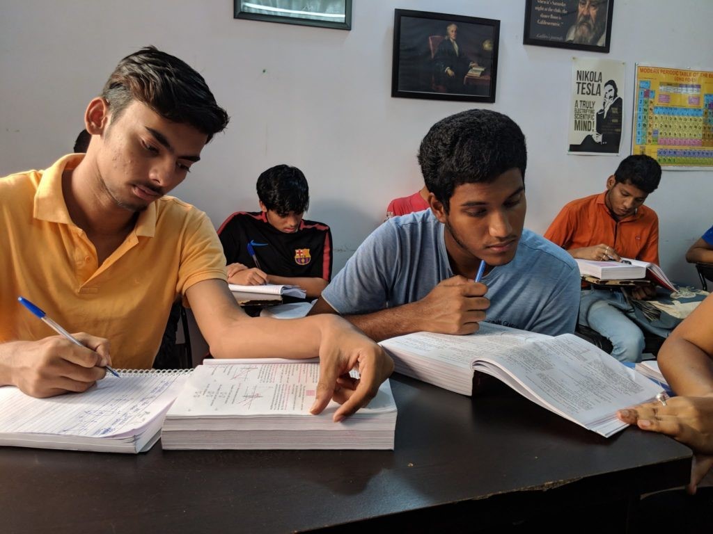 Home tutor for physics in Dwarka